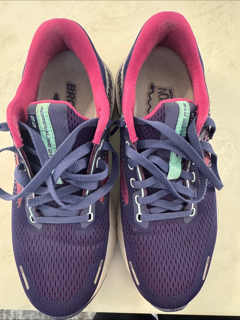 Brooks Ghost Women's Athletic Shoes Purple & Pink